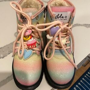 Lola and the boys high tops